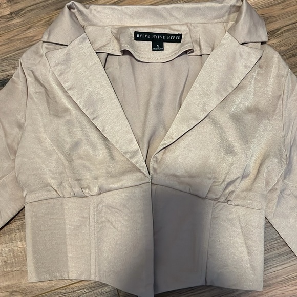 HYFVE Women’s Tan Corset Crop Top Size Small - Picture 2 of 3